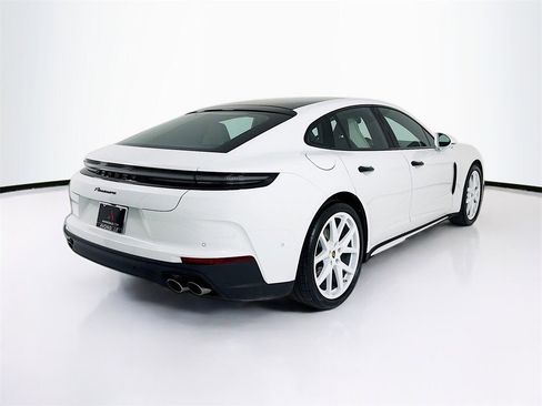 New 2026 Porsche Panamera image 9