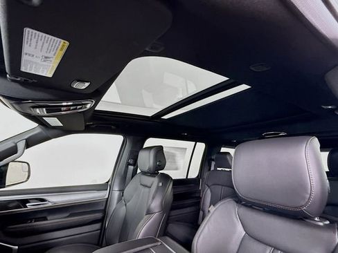 New 2026 Jeep Grand Wagoneer 4WD image 23