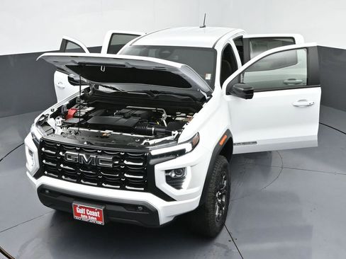 Used 2024 GMC Canyon Elevation w/ Convenience Package image 45