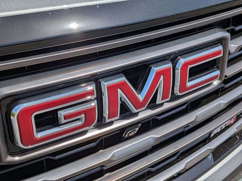 New 2026 GMC Yukon XL AT4 Ultimate AWD/4WD image 31