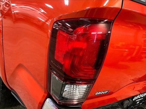 Used 2018 Toyota Tacoma SR5 image 26