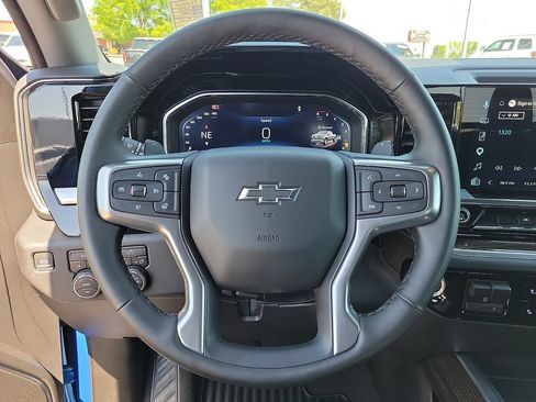 Used 2025 Chevrolet Silverado 1500 RST w/ Convenience Package II AWD/4WD image 19