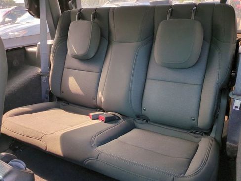 Used 2020 Jeep Wrangler Sport image 12