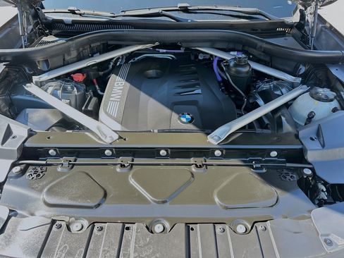 Certified 2024 BMW X5 sDrive40i w/ Parking Assistance Package image 33