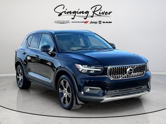 Used 2021 Volvo XC40 T5 Inscription AWD/4WD video 1