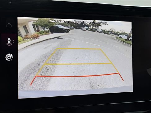 Used 2021 Kia Sorento SX image 23