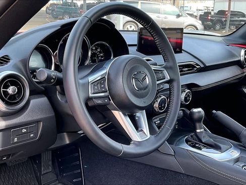Used 2024 MAZDA MX-5 Miata RF Grand Touring image 15