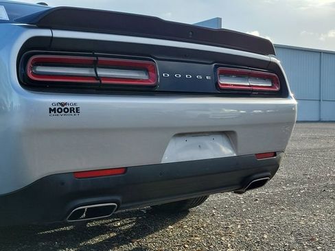 Used 2023 Dodge Challenger GT image 7