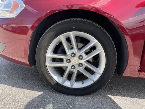 Used 2008 Chevrolet Impala LTZ FWD image 29