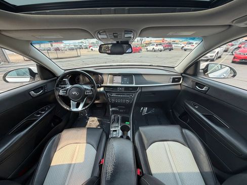 Used 2020 Kia Optima Premium FWD image 19