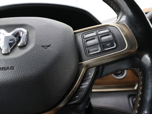 Used 2021 RAM 3500 Limited image 14