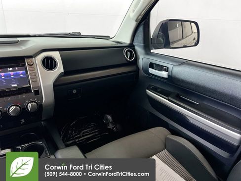 Used 2015 Toyota Tundra SR5 w/ TRD Off Road Package image 24