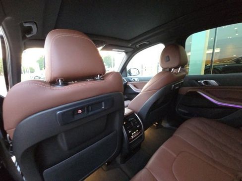 Used 2023 BMW X5 sDrive40i image 17