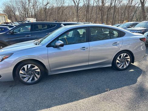 Used 2023 Subaru Legacy Limited image 4