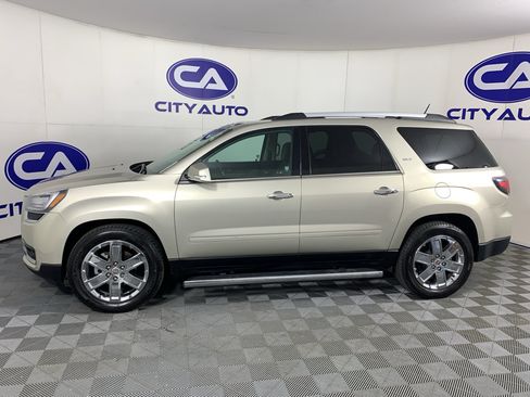 Used 2017 GMC Acadia Limited SLT AWD/4WD image 6