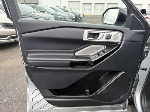 Used 2022 Ford Explorer ST w/ Equipment Group 401A image 10