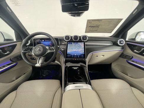 New 2026 Mercedes-Benz GLC 300 image 11