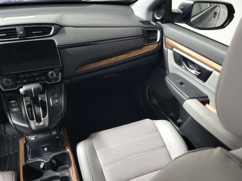 Used 2021 Honda CR-V Touring image 18