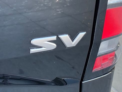 Used 2024 Nissan Frontier SV w/ SV Convenience Package image 13