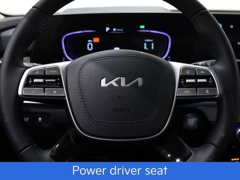 New 2025 Kia Telluride S image 10