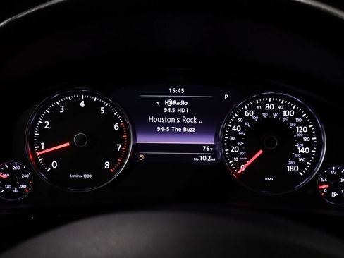Used 2013 Volkswagen Touareg VR6 AWD/4WD image 16