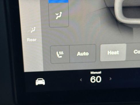 Used 2022 Tesla Model X Plaid image 19
