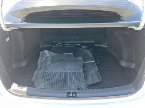 Used 2022 Toyota Corolla LE FWD image 33