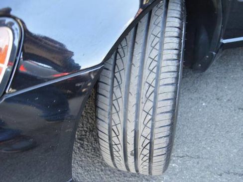 Used 2010 Volvo S40 2.4i image 36