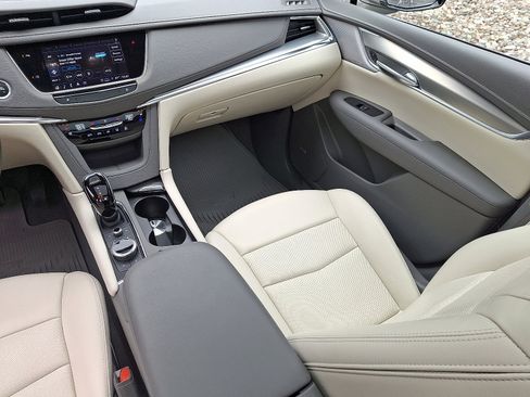 Certified 2023 Cadillac XT5 Premium Luxury image 22