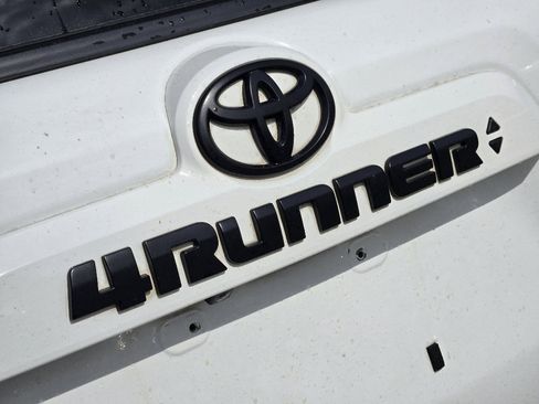 Used 2021 Toyota 4Runner SR5 Premium w/ Moonroof Package image 16