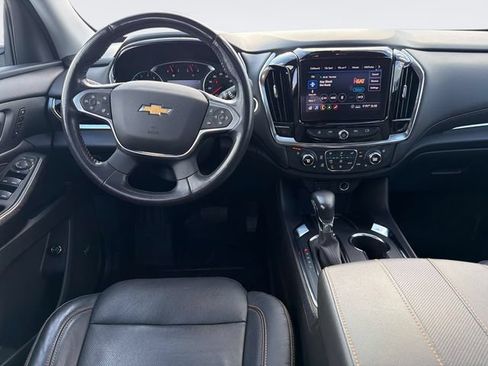 Used 2021 Chevrolet Traverse Premier w/ Redline Edition AWD/4WD image 18