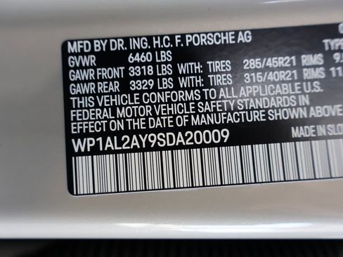 New 2025 Porsche Cayenne S image 40