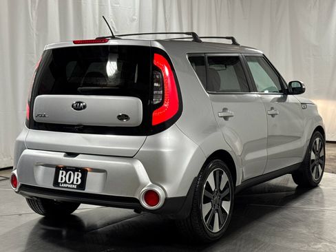 Used 2014 Kia Soul ! FWD image 10