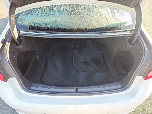 Used 2019 BMW 330i xDrive Sedan w/ Premium Package image 27