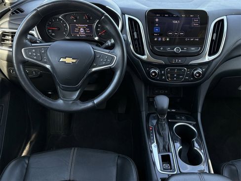 Certified 2022 Chevrolet Equinox Premier image 12