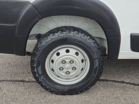 Used 2023 RAM ProMaster 2500 image 18