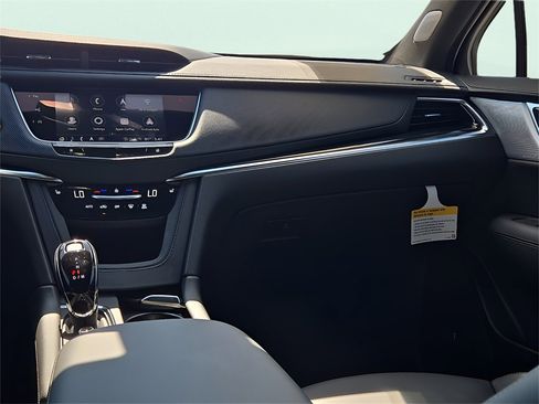 New 2025 Cadillac XT5 Premium Luxury w/ Technology Package image 20