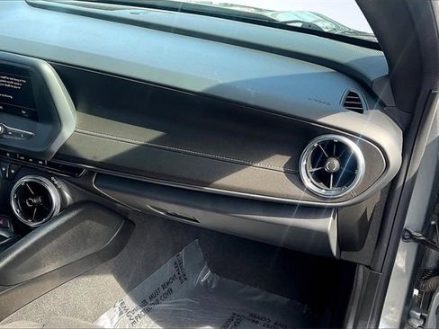 Used 2023 Chevrolet Camaro LT image 17