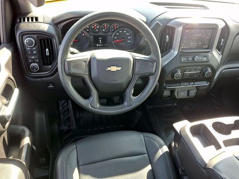 Used 2019 Chevrolet Silverado 1500 W/T w/ Trailering Package AWD/4WD image 17