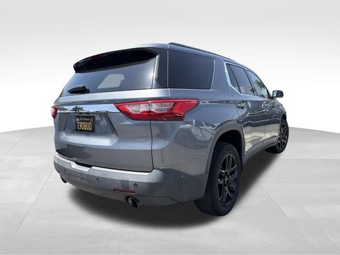Used 2019 Chevrolet Traverse LT FWD image 6