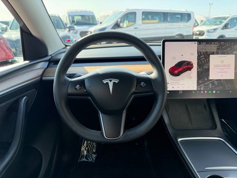 Used 2023 Tesla Model Y Long Range AWD/4WD image 24