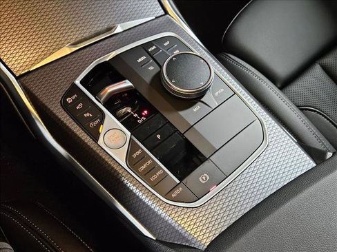 New 2026 BMW 330i Sedan w/ M Sport Package image 11