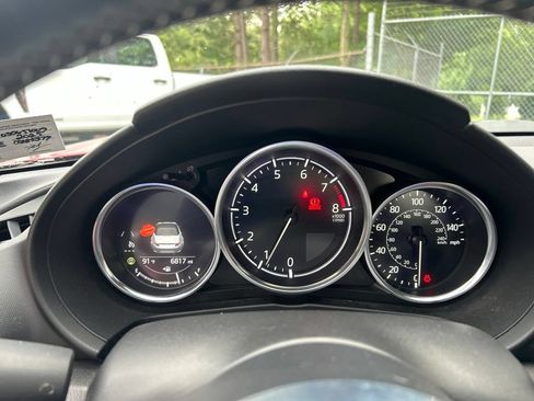 Used 2025 MAZDA MX-5 Miata Club RWD image 20
