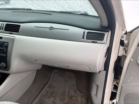 Used 2007 Chevrolet Impala SS w/ Convenience Package image 18