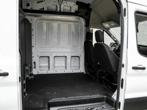 Used 2022 Ford Transit 350 148 High Roof Extended AWD image 33
