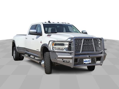 Used 2019 RAM 3500 Laramie image 2