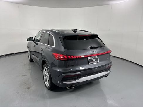 Certified 2025 Audi Q5 Premium Plus w/ Premium Plus AWD/4WD image 32