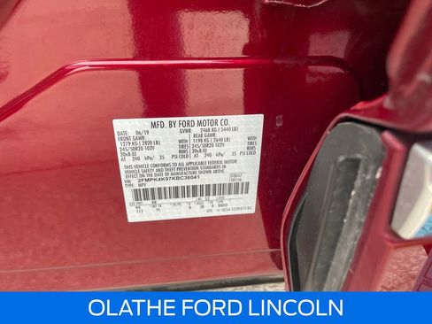 Used 2019 Ford Edge Titanium w/ Equipment Group 301A image 26