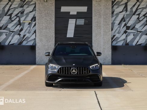 Used 2023 Mercedes-Benz E 63 AMG S image 3