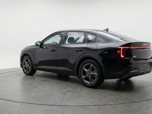Used 2025 Kia K4 FWD image 6